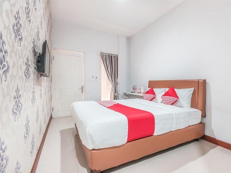 Oyo 1555 Unik Guesthouse Syariah Dżakarta Pokój zdjęcie