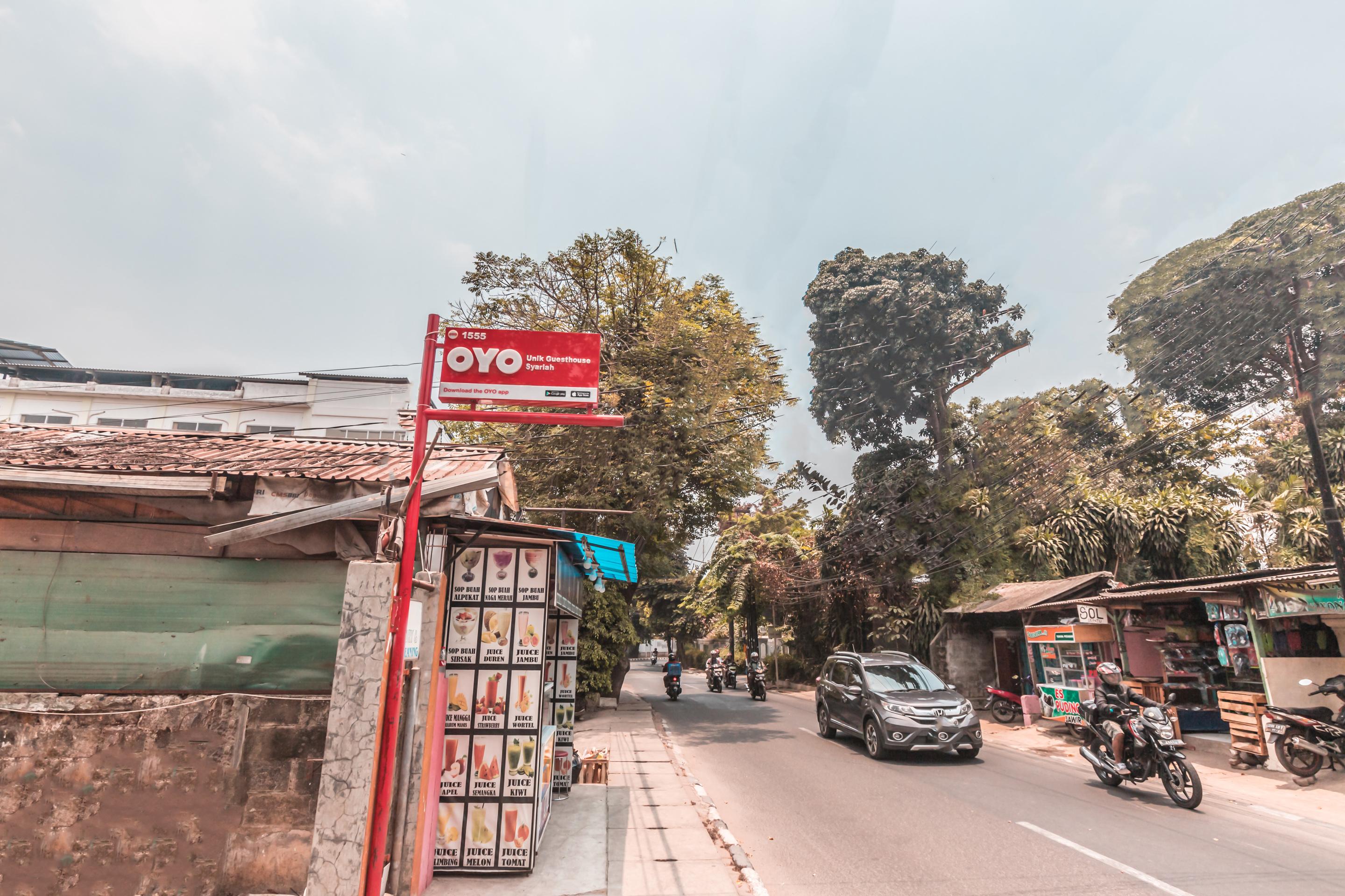 Oyo 1555 Unik Guesthouse Syariah Dżakarta Zewnętrze zdjęcie