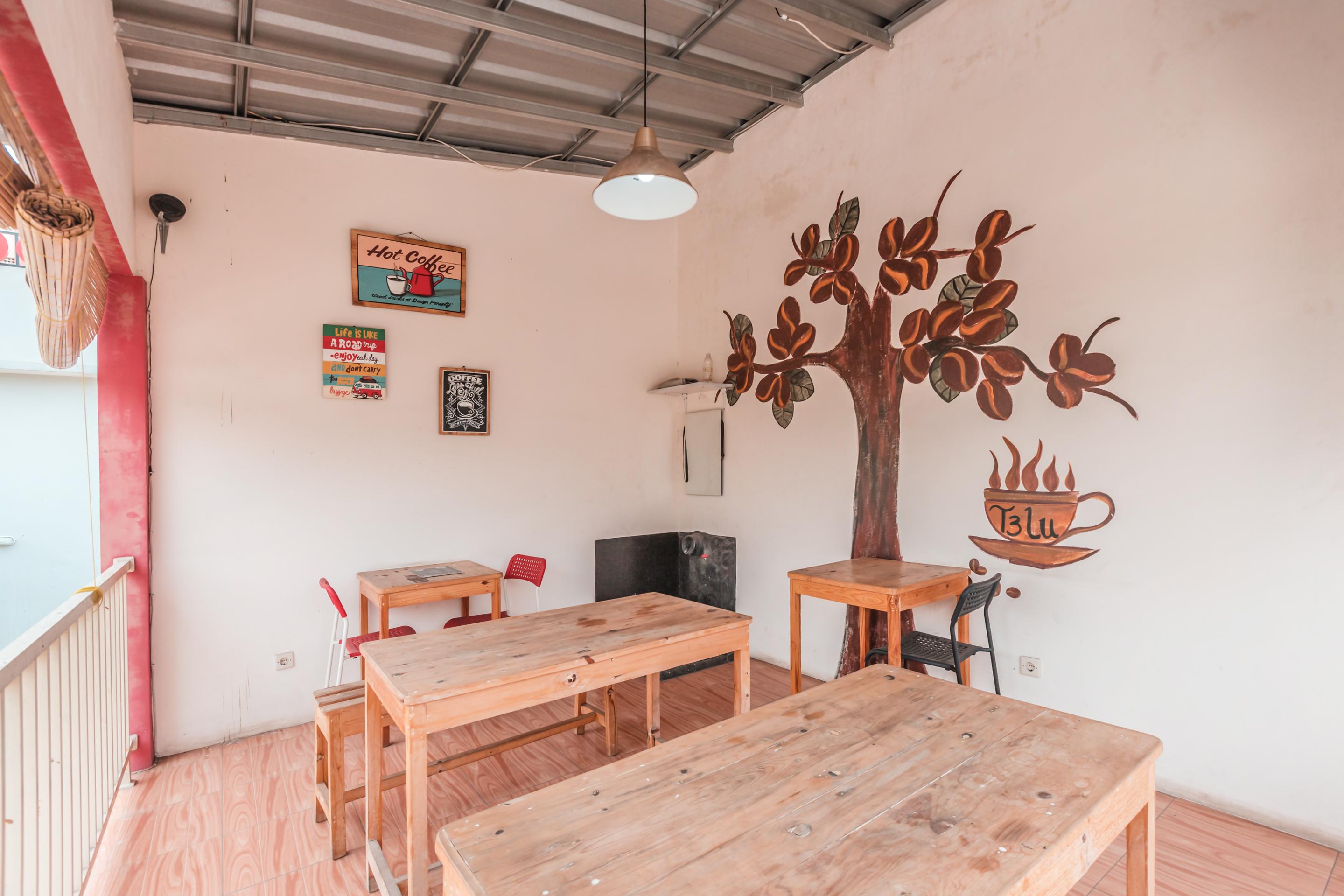 Oyo 1555 Unik Guesthouse Syariah Dżakarta Zewnętrze zdjęcie